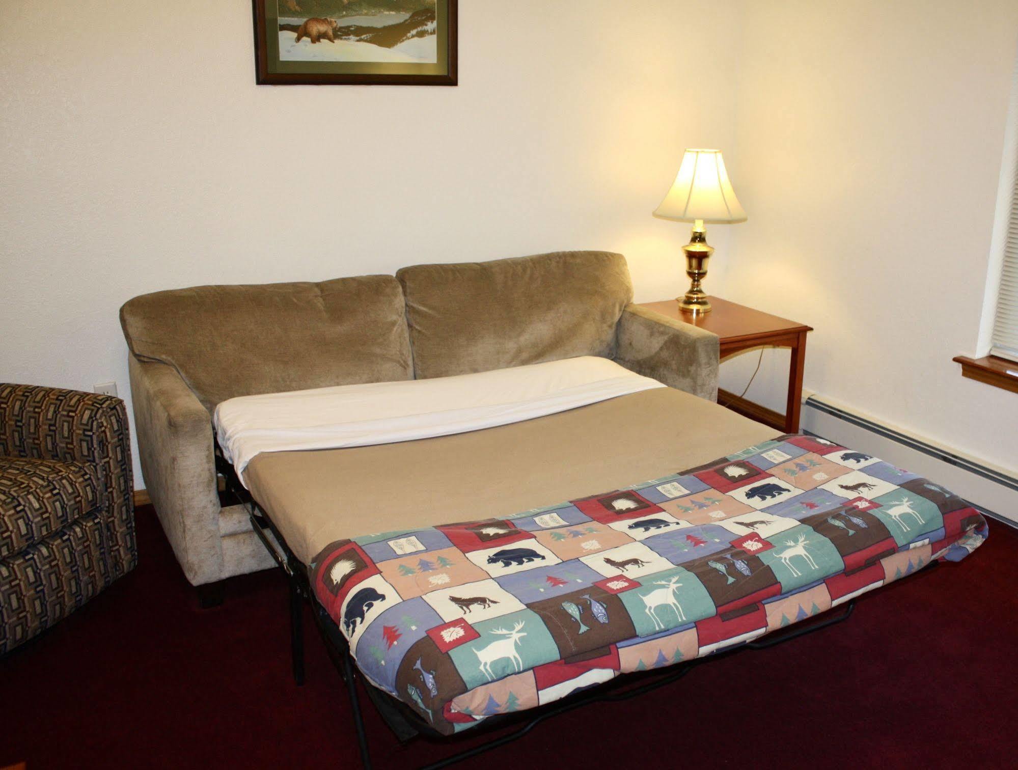Juneau Hotel Bagian luar foto